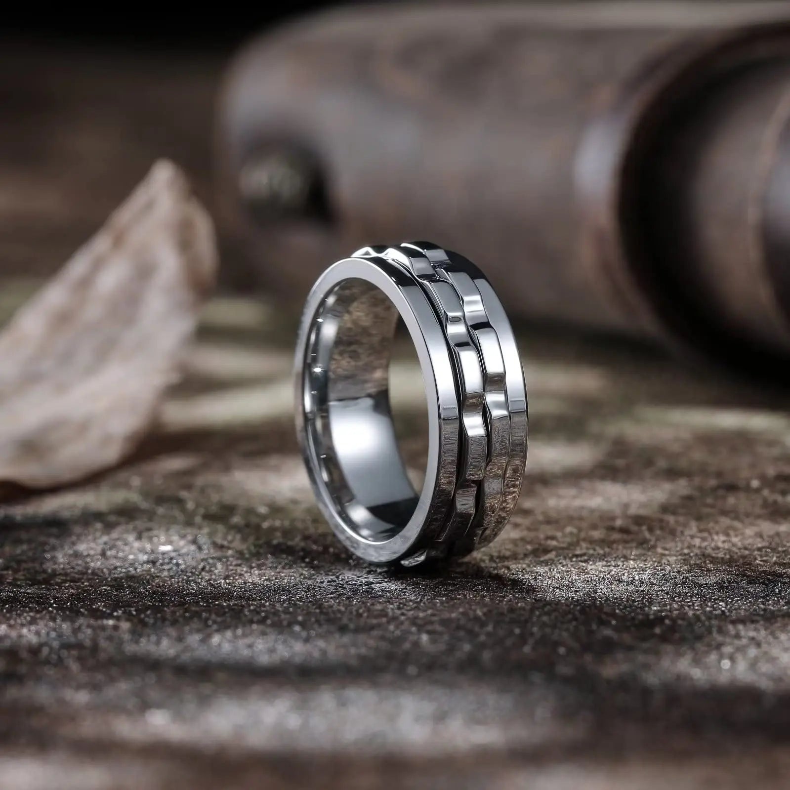 Punk Spinner Anxiety Fidget Ring — Stainless Steel Gear Chain Design for Men & Women