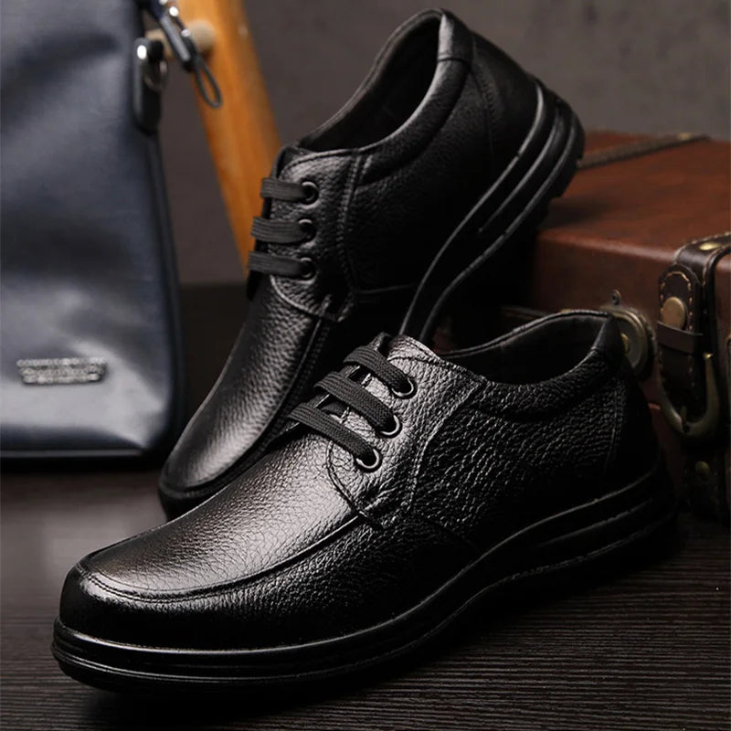 Men's Black Leather Lace-Up Casual Shoes