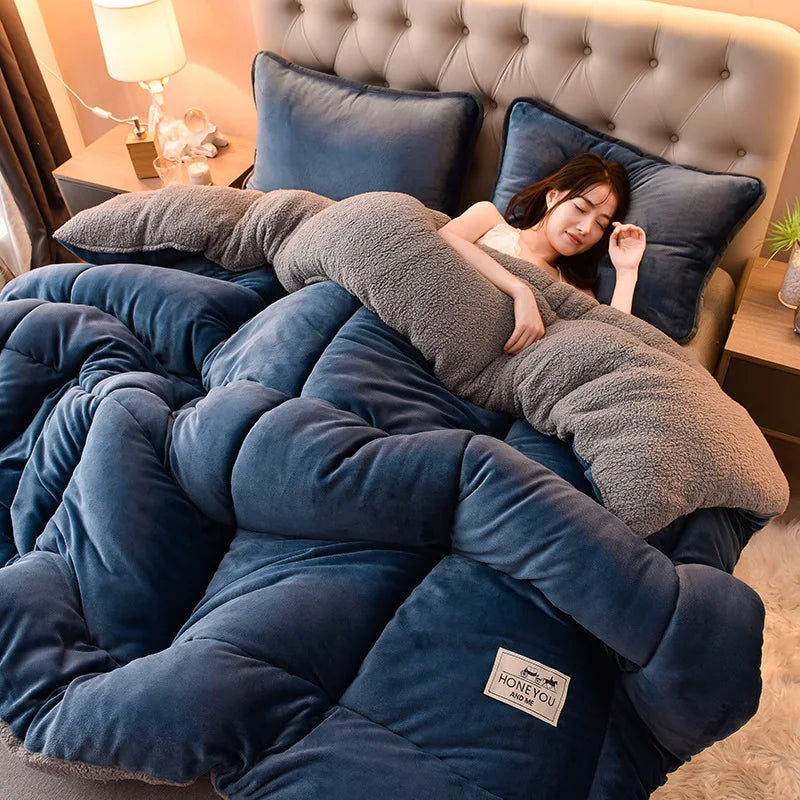 Double-Sided Lamb Fleece Winter Comforter – Thickened Velvet Warm Quilt, 5 Colors & 7 Fill Weights
