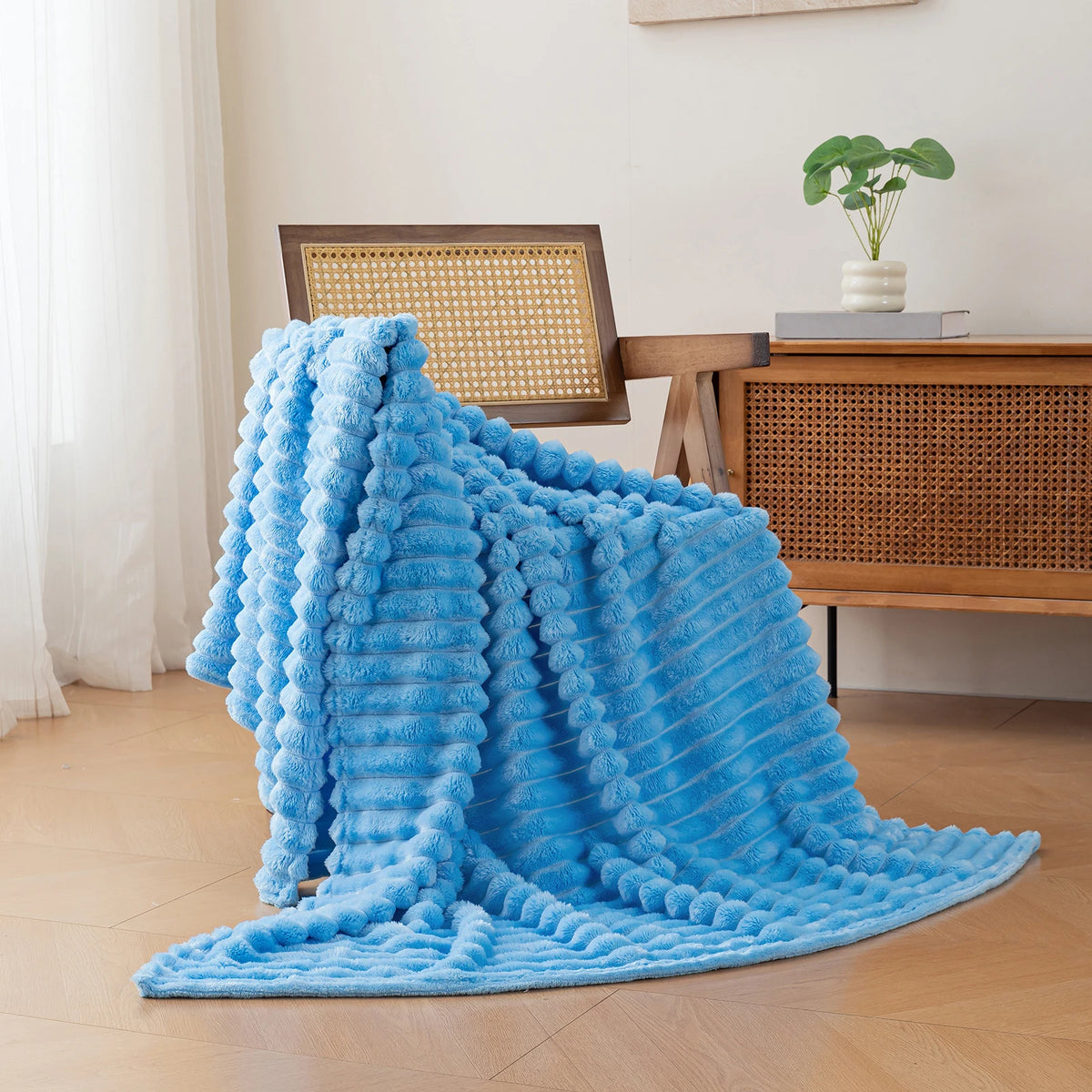 Soft Flannel Blanket – Warm Nap Throw in Multiple Colors, Christmas Gift Blanket