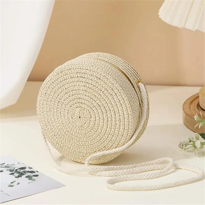 Woven Straw Shoulder Bag – Handwoven Crossbody Purse with Lock Closure for Women