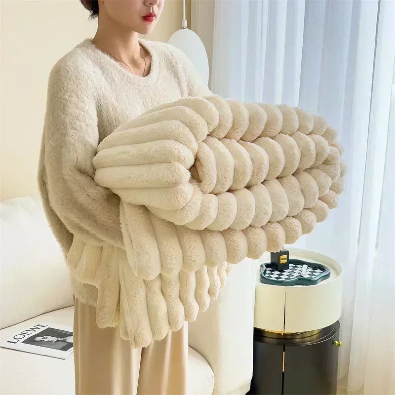 Faux Rabbit Fur Blanket – Plush Throw & Bedding Set Options