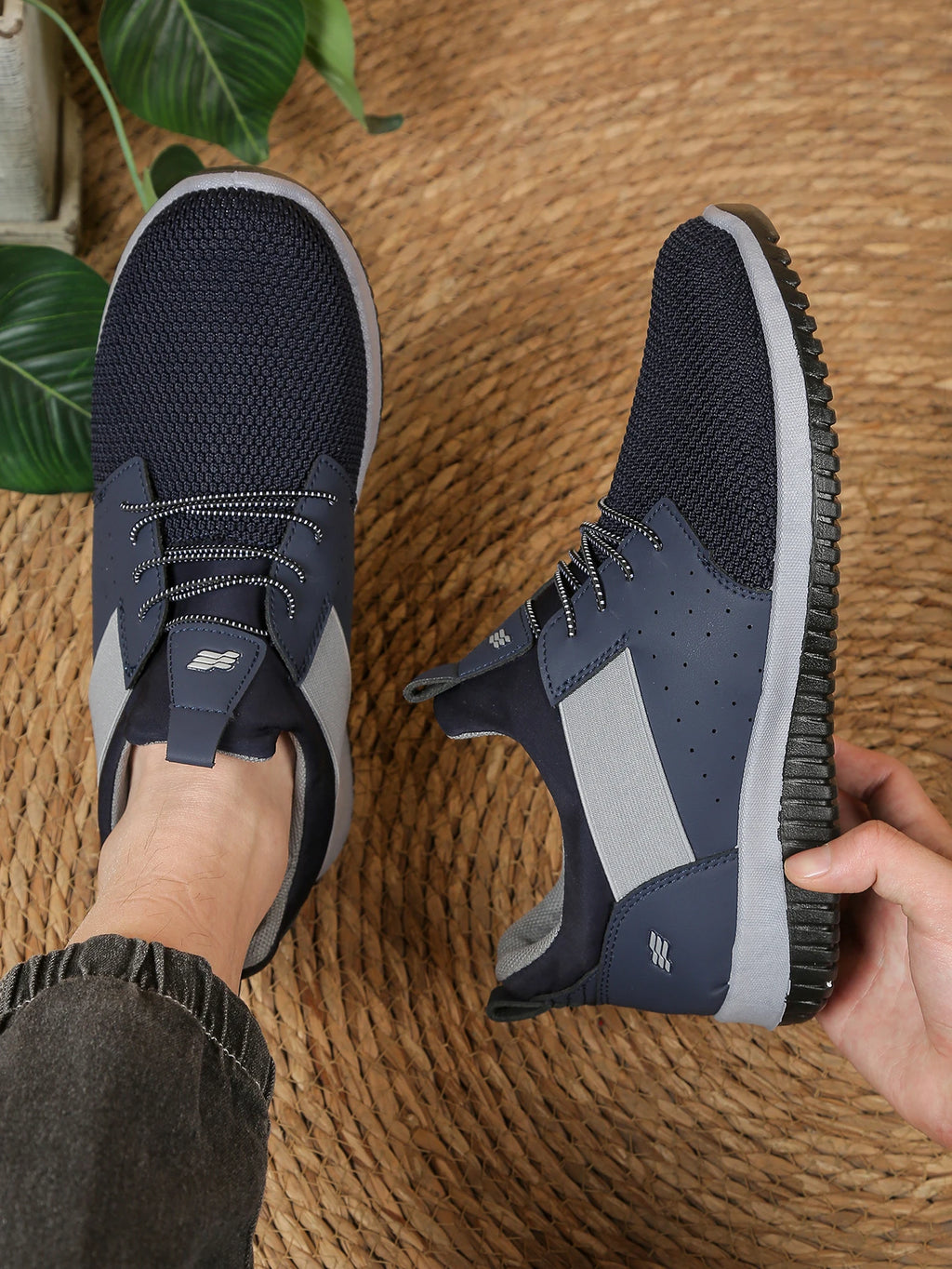 Men's Low-Top Fashion Sports Shoes — Walking & Running