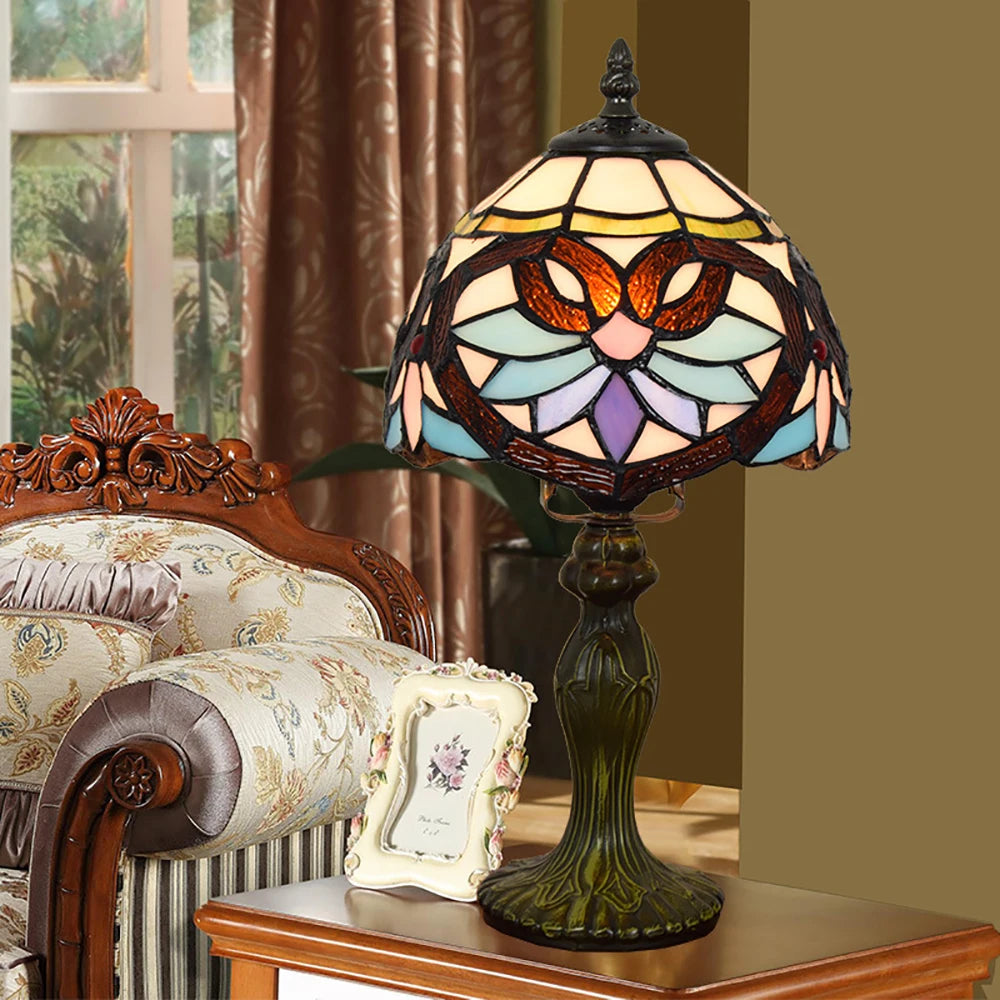 Stained Glass Table Lamp – Traditional Accent Lighting