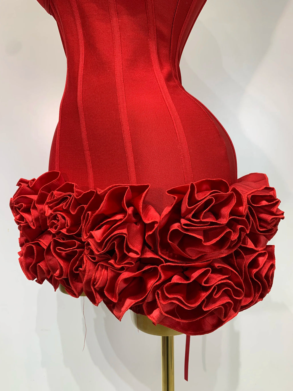 Flower Embellished Strapless Bandage Mini Dress — Backless Bodycon Celebrity Party Dress