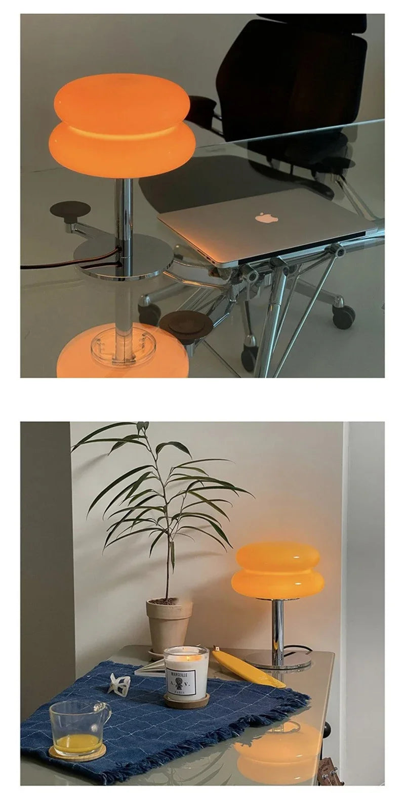Dimmable USB Table Lamp – Three Light Colors