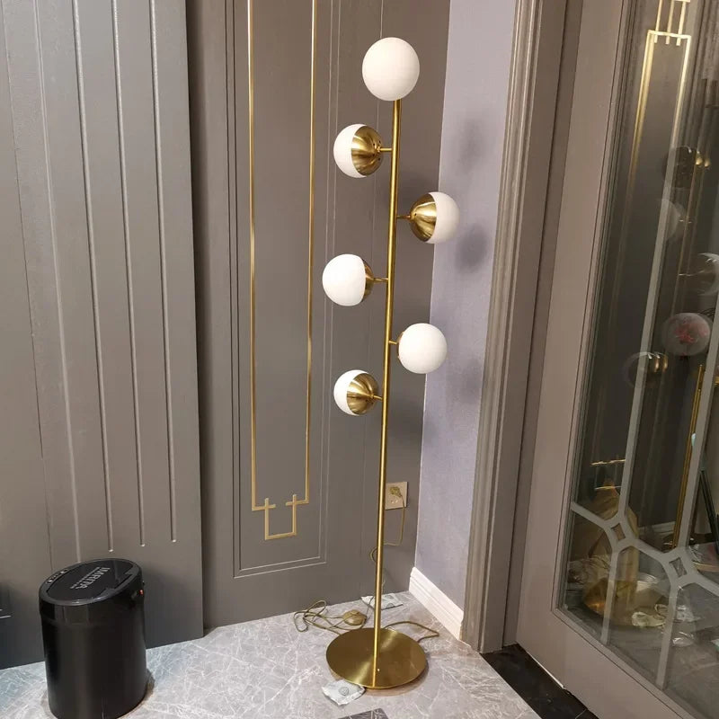 Glass Globe Lamp – Vertical Multi-Light Design