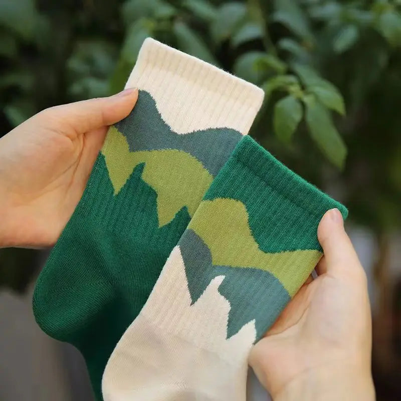4-Pack Fashionable Running & Fitness Socks — Comfortable Breathable Unisex Athletic Socks