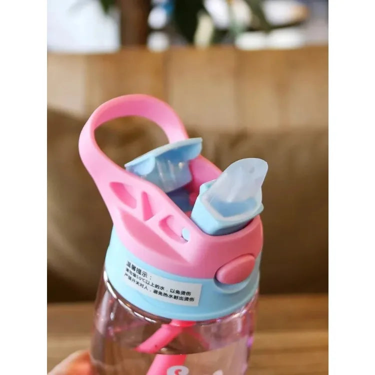 480ml Kids Cartoon Straw Sippy Cup – Portable Leakproof Handgrip Water Bottle for Outdoor Sports
