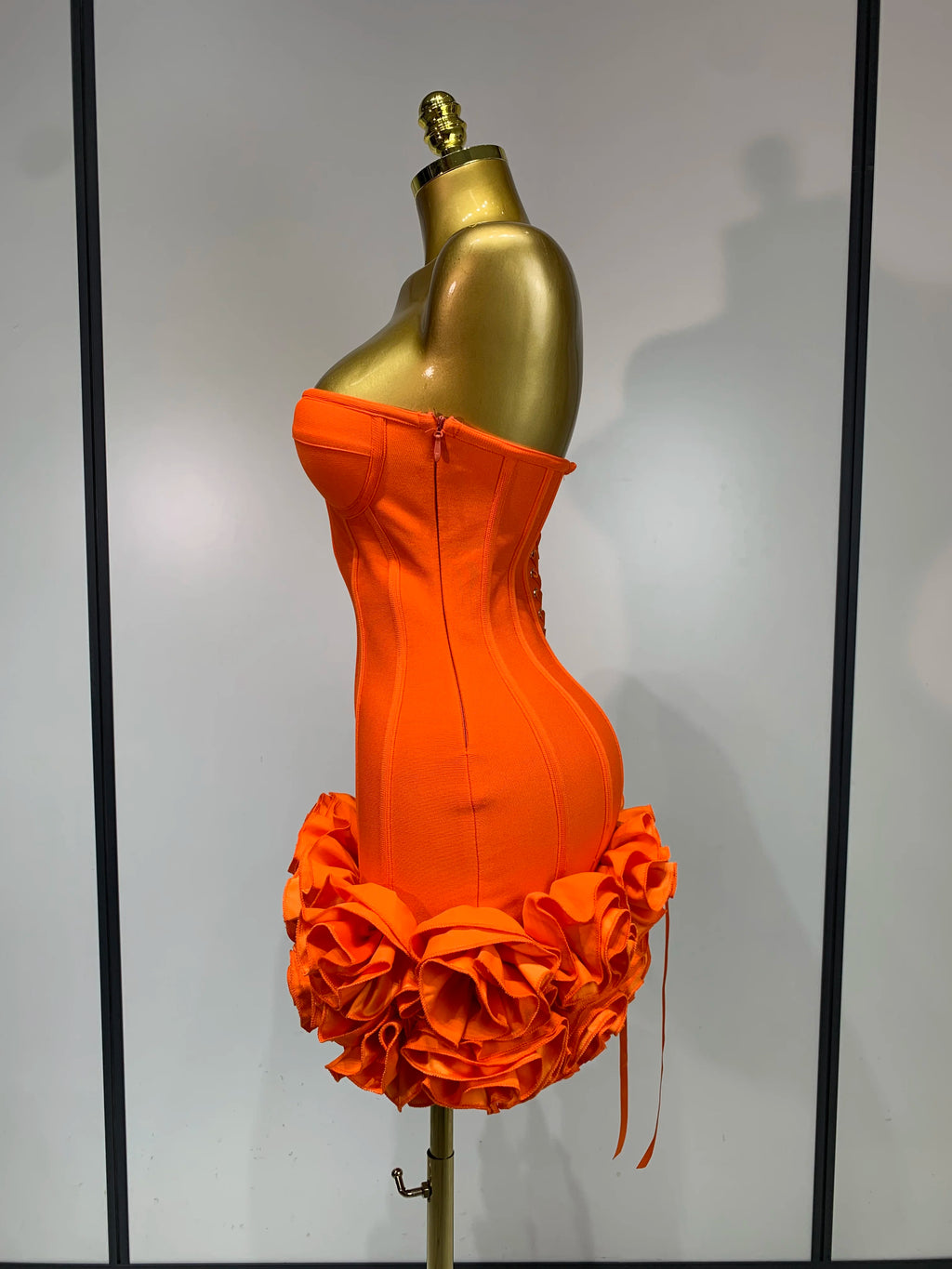Flower Embellished Strapless Bandage Mini Dress — Backless Bodycon Celebrity Party Dress