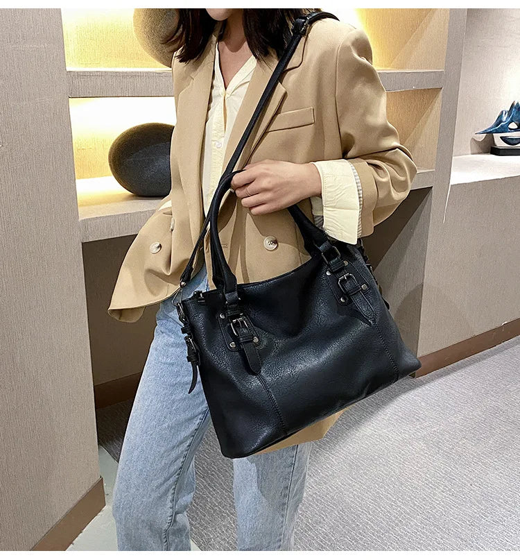 Vintage Patent Leather Pillow Shoulder Bag – Luxury Hobo Crossbody Handbag for Women