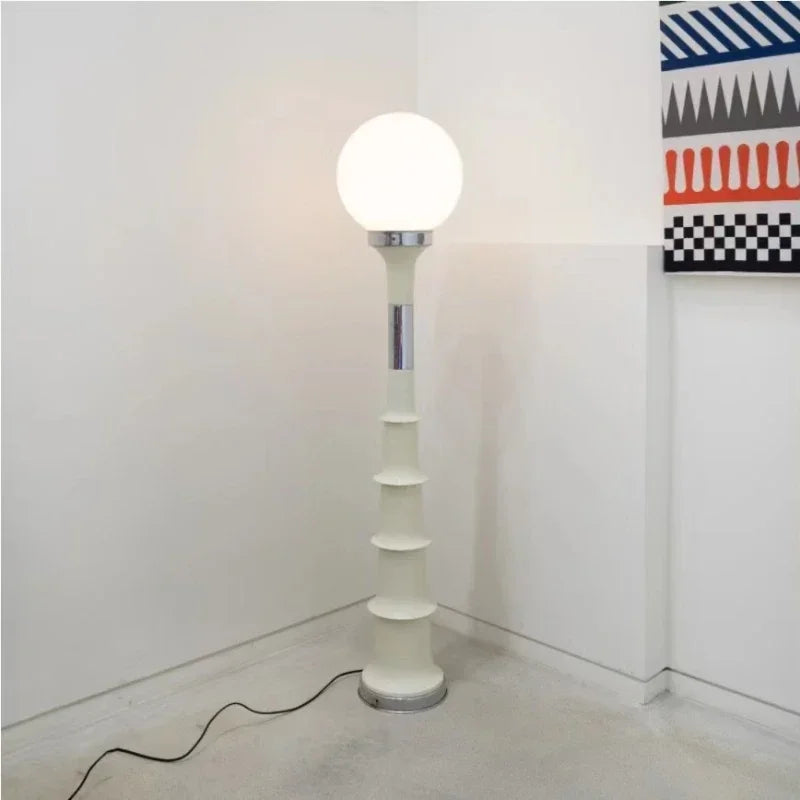 Colorful Floor Lamp – Memphis-Inspired Globe Design