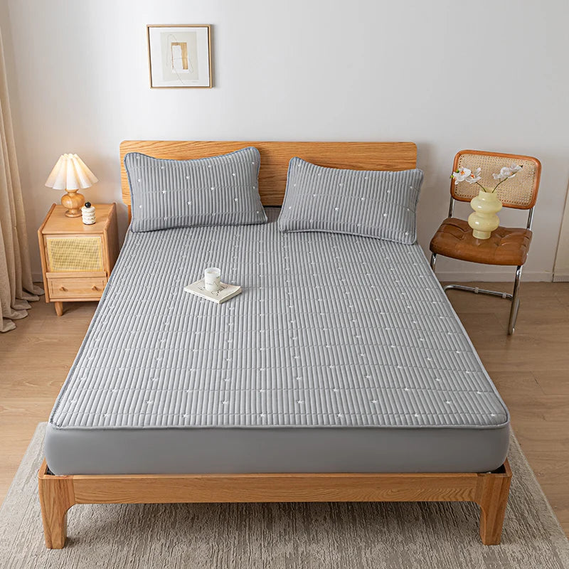 Waterproof Thickened Mattress Pad Protector – Embroidered Breathable Fitted Bed Cover, 140–180x200cm