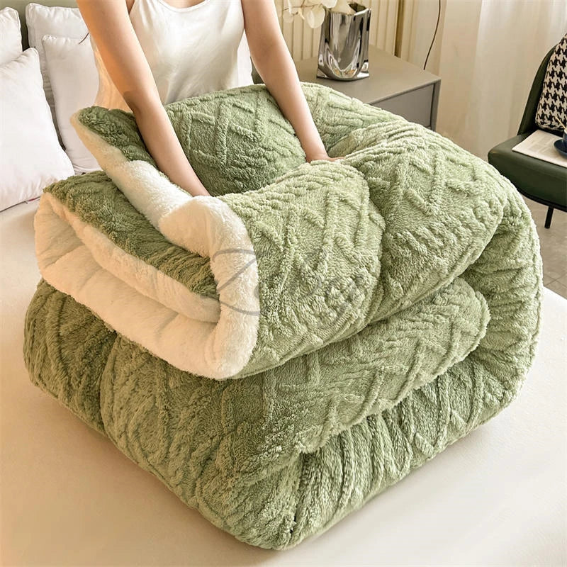 Thick Plush Bed Blanket – Faux Lamb Fleece Winter Comfort