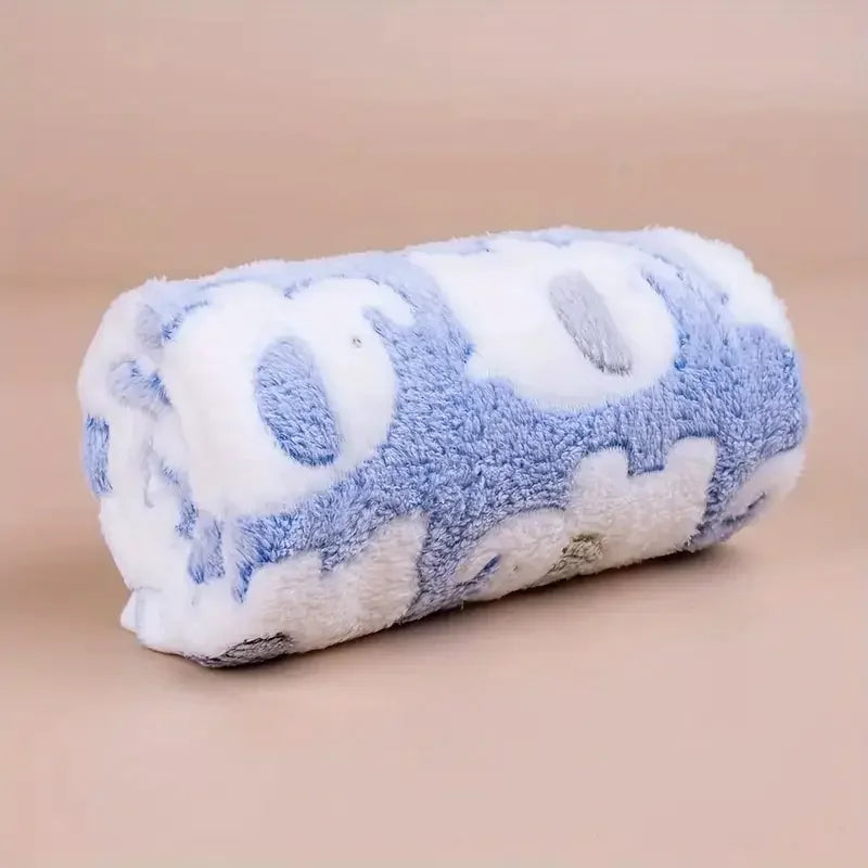 Cartoon Elephant Pet Blanket – Soft Cozy Flannel Throw for Dogs, Cats, Puppies & Kittens, Christmas Gift
