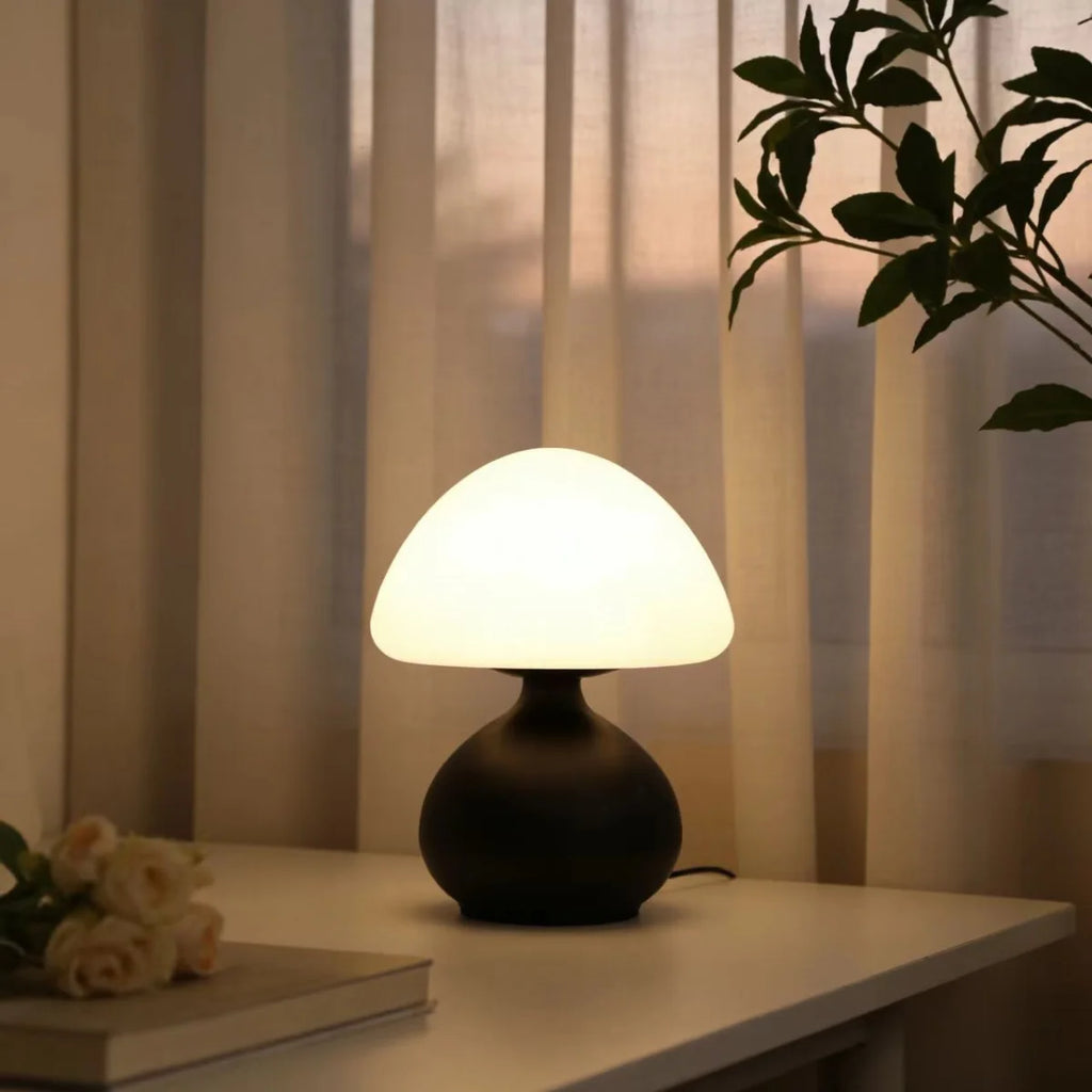 White Mushroom Table Lamp – 3 Light Modes & Dimming