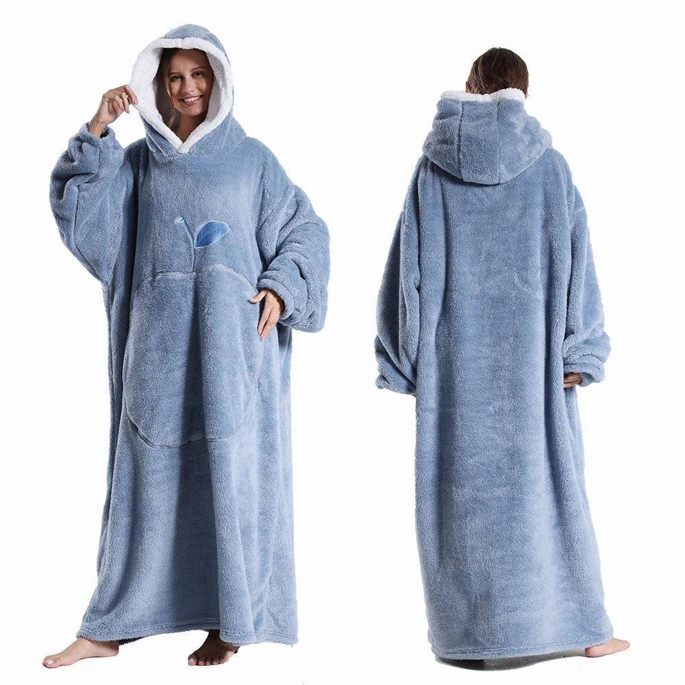 Oversized Wearable Blanket Hoodie – Plush Fleece with Sleeves, Hood & Pocket, 40 Designs