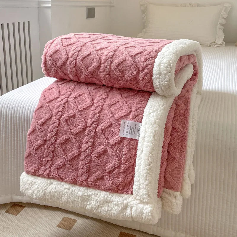 Double-Layer Fleece Blanket – Plush Sofa & Bed Comfort
