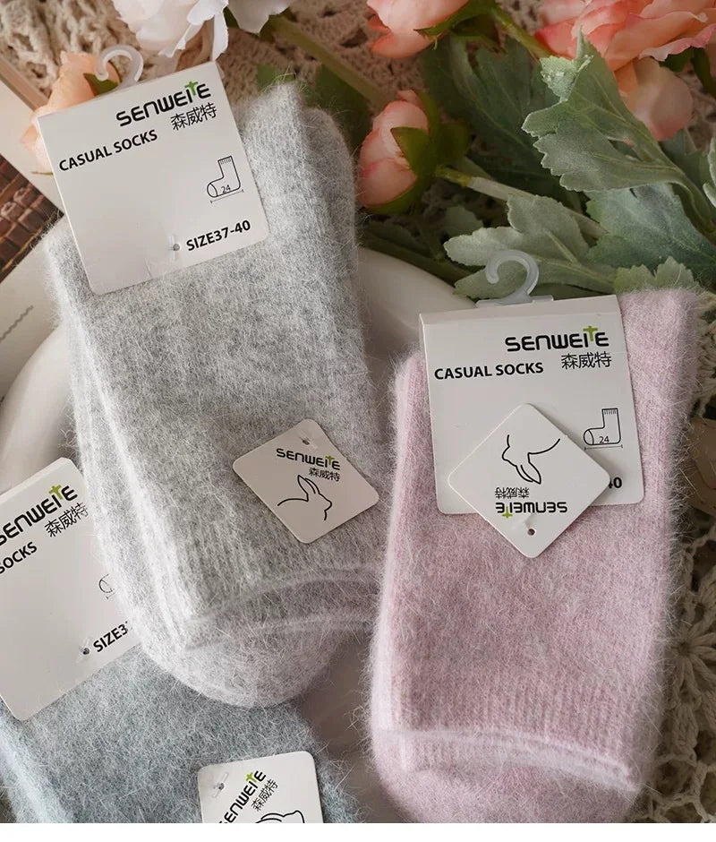 Thick Cashmere-Blend Winter Crew Socks