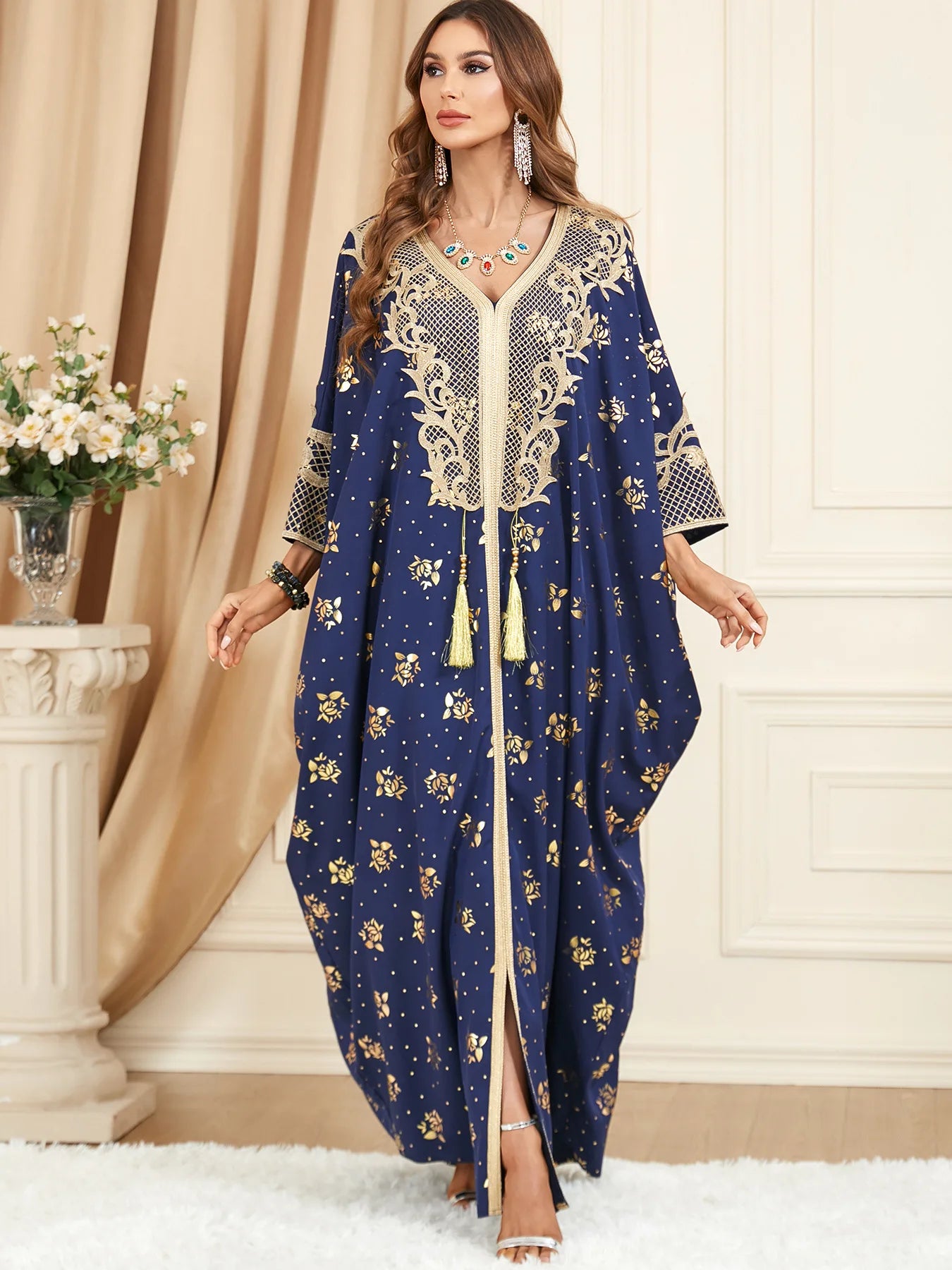 Muslim Abaya Bat Sleeve V-Neck Tassel Evening Dress — Loose Elegant Dubai Maxi Robe