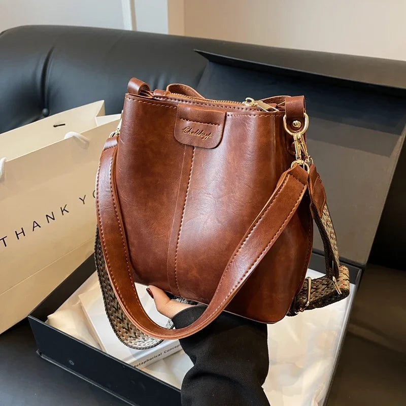 Vintage TPU Bucket Crossbody Bag – Designer Shoulder Handbag for Women
