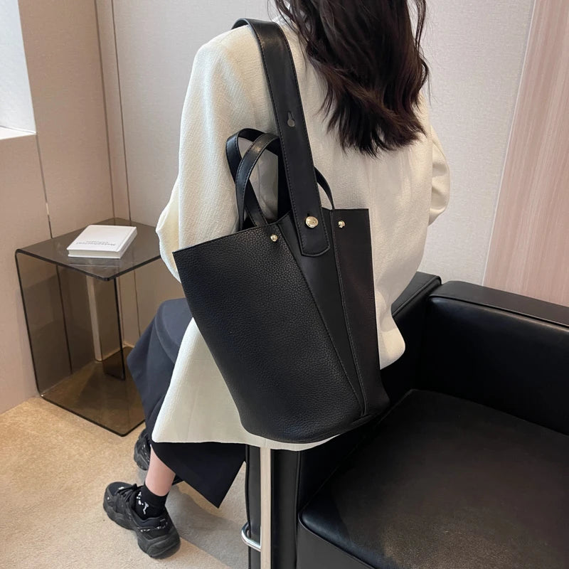 Luxury PU Bucket Bag – Trending Crossbody Shoulder Tote for Women 2026
