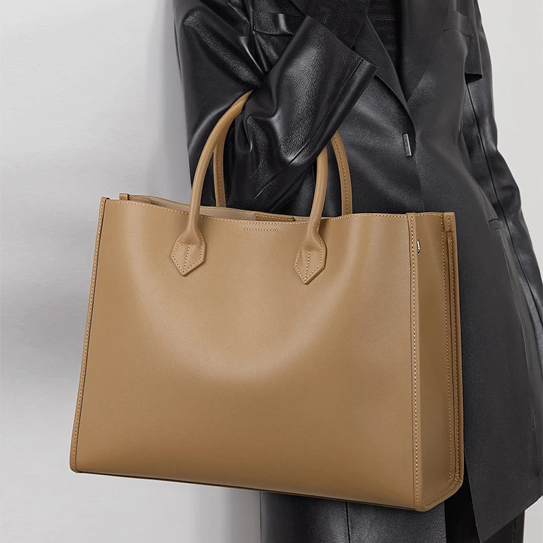 Luxury Cowhide Leather Tote Bag – Large Capacity Shoulder Bag with Laptop Compartment for Women