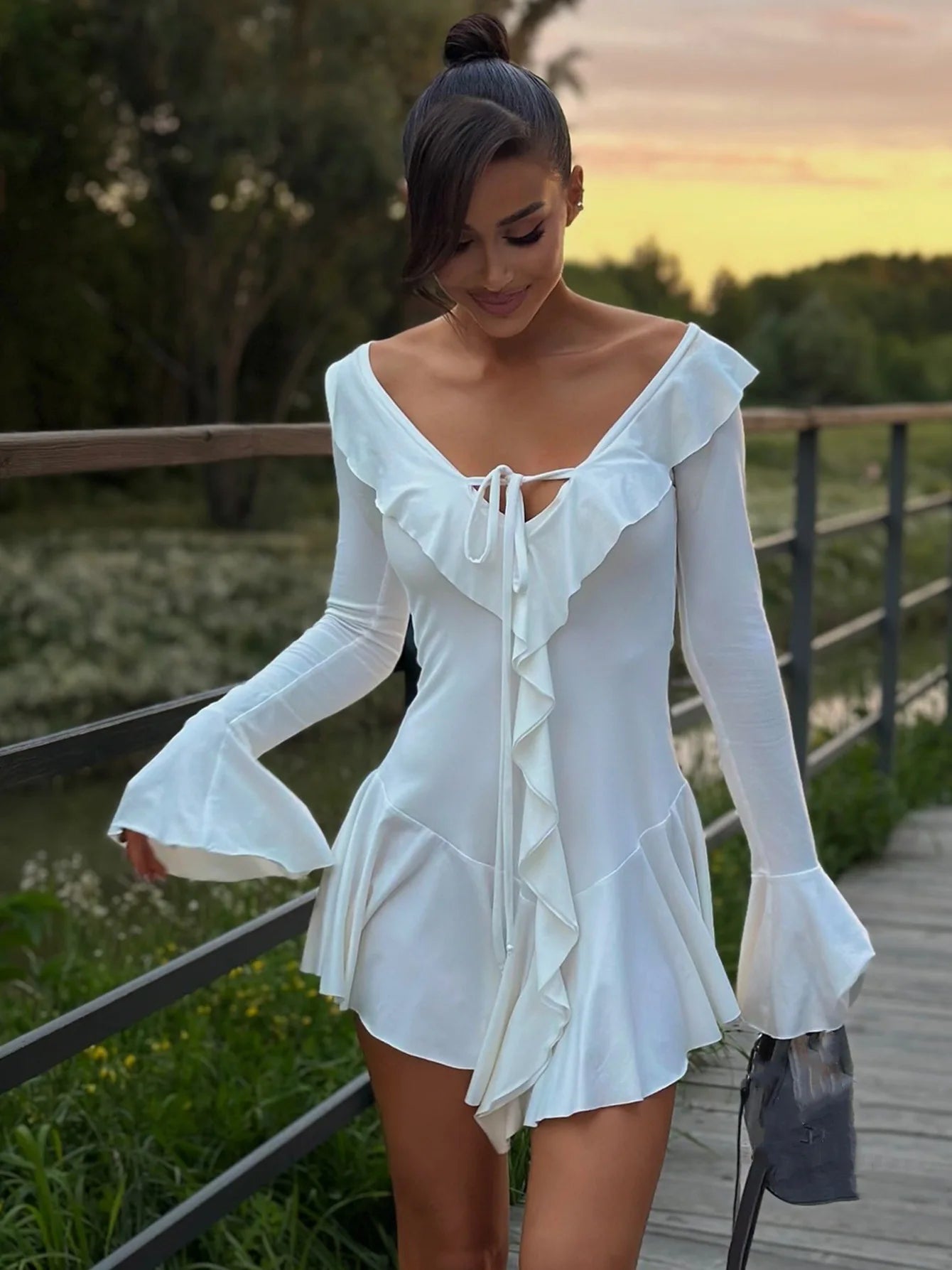 Deep V-Neck Flared Sleeve Ruffled Lace Pleated Mini Dress — Elegant Short Fashion Dress