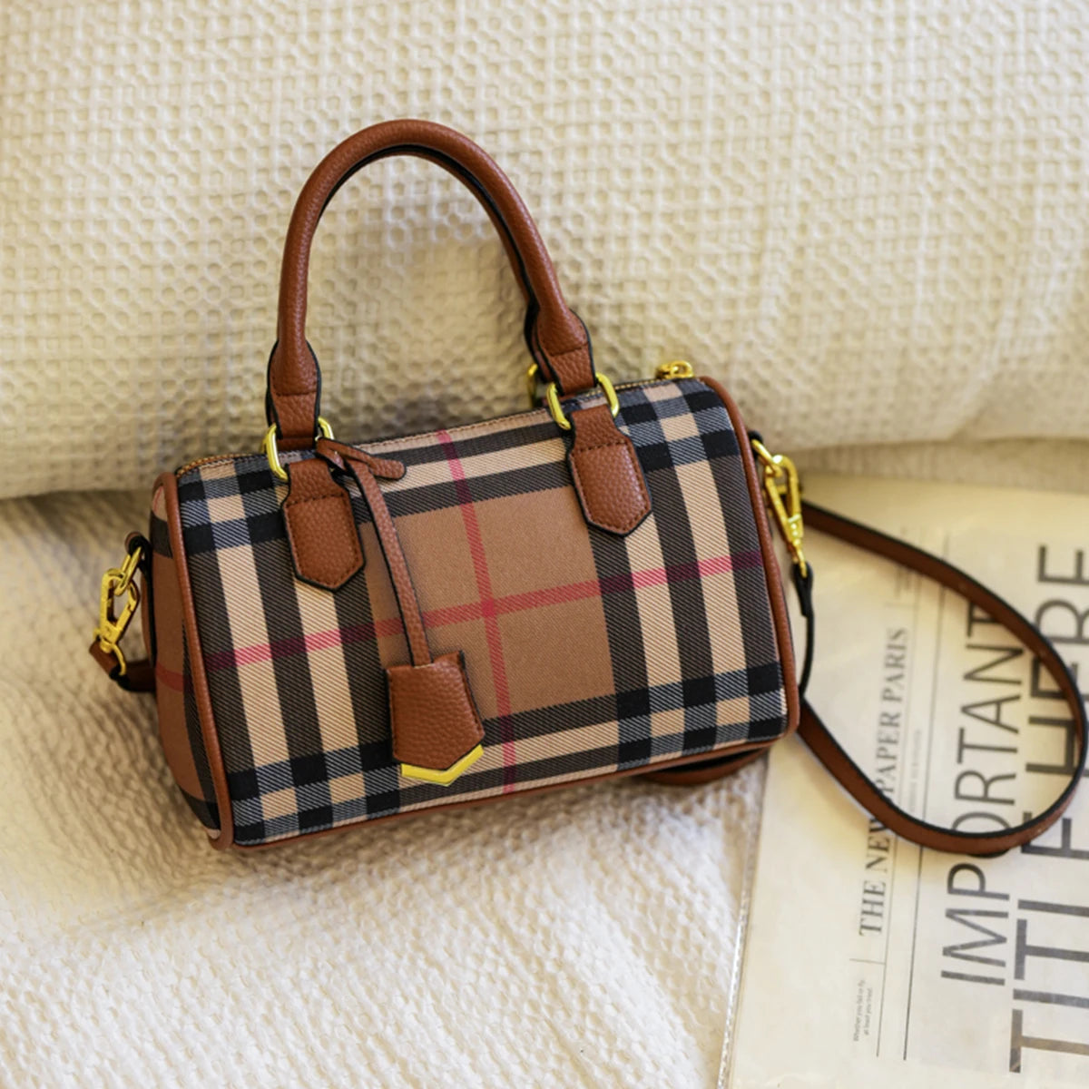 Large Capacity Stripe Plaid Shoulder Bag – PU Crossbody Tote with Adjustable Strap & Zip Closure