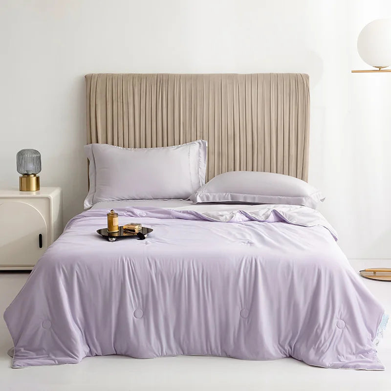 Ice Silk Cooling Blanket – Lightweight Smooth Summer Comforter, Twin & King, Air Condition Quilt