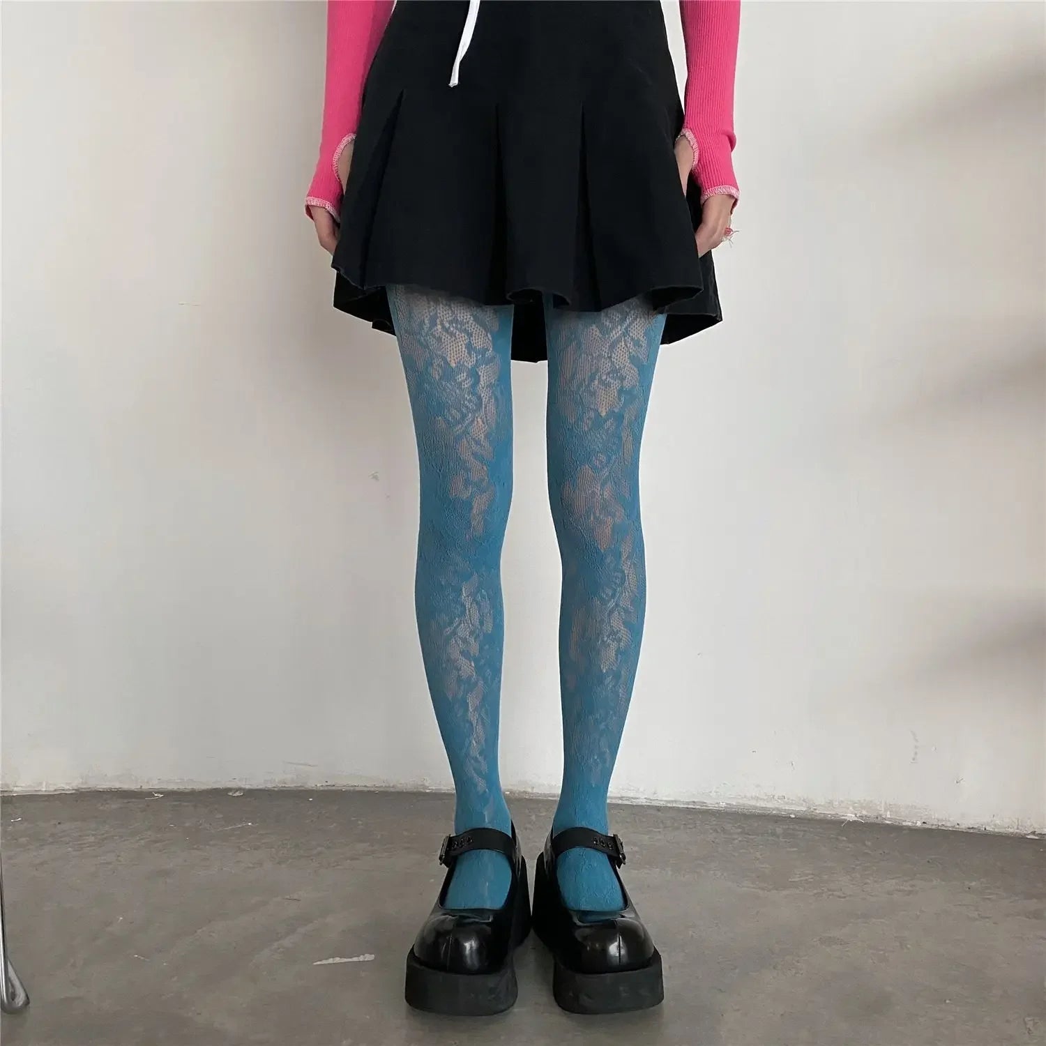 Lolita Floral Thigh-High Fishnet Stockings — Sheer Patterned Hosiery