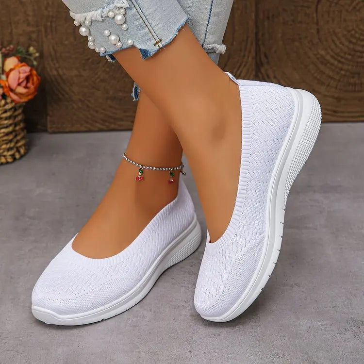 Women's Soft Sole Comfortable Sneakers – Lightweight Summer 2026 Shoes
