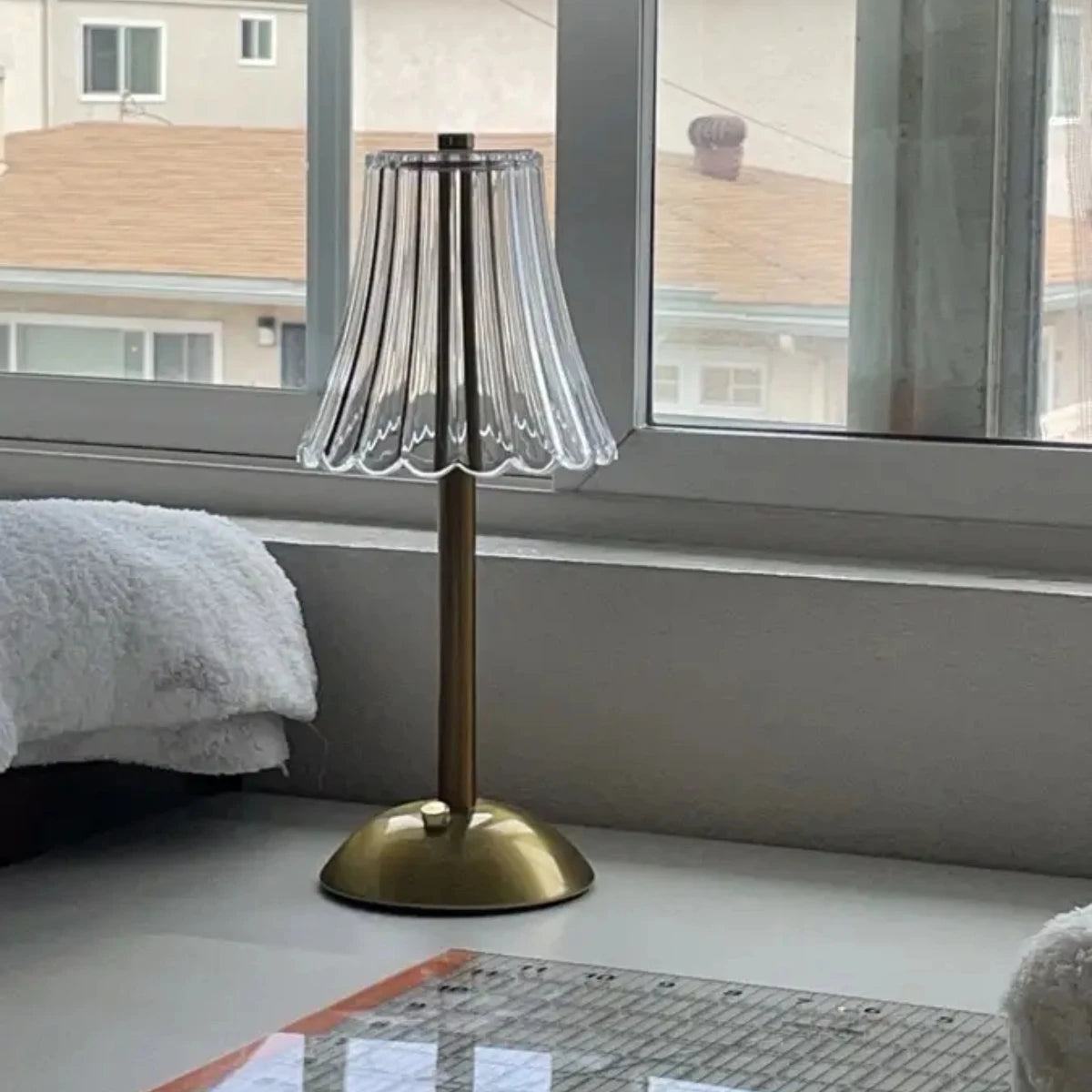 Crystal-Style Table Lamp – Rechargeable Touch Light