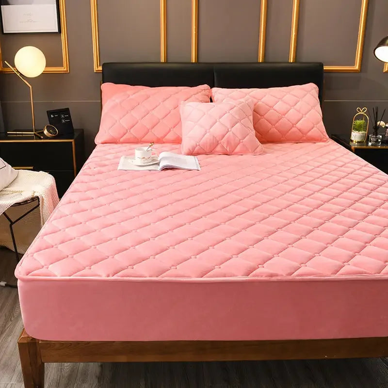 Crystal Velvet Quilted Mattress Cover – Warm Plush Fitted Sheet, Queen & King, No Pillowcase