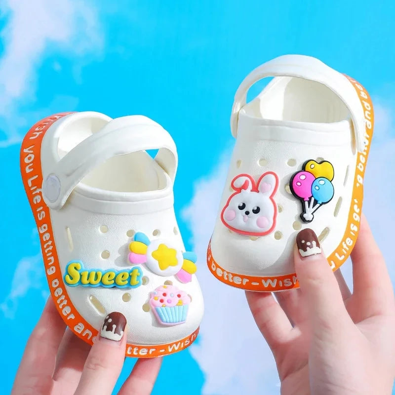 Kids' Fun Print Flat Sandals – Soft Sole Garden Clogs for Boys & Girls