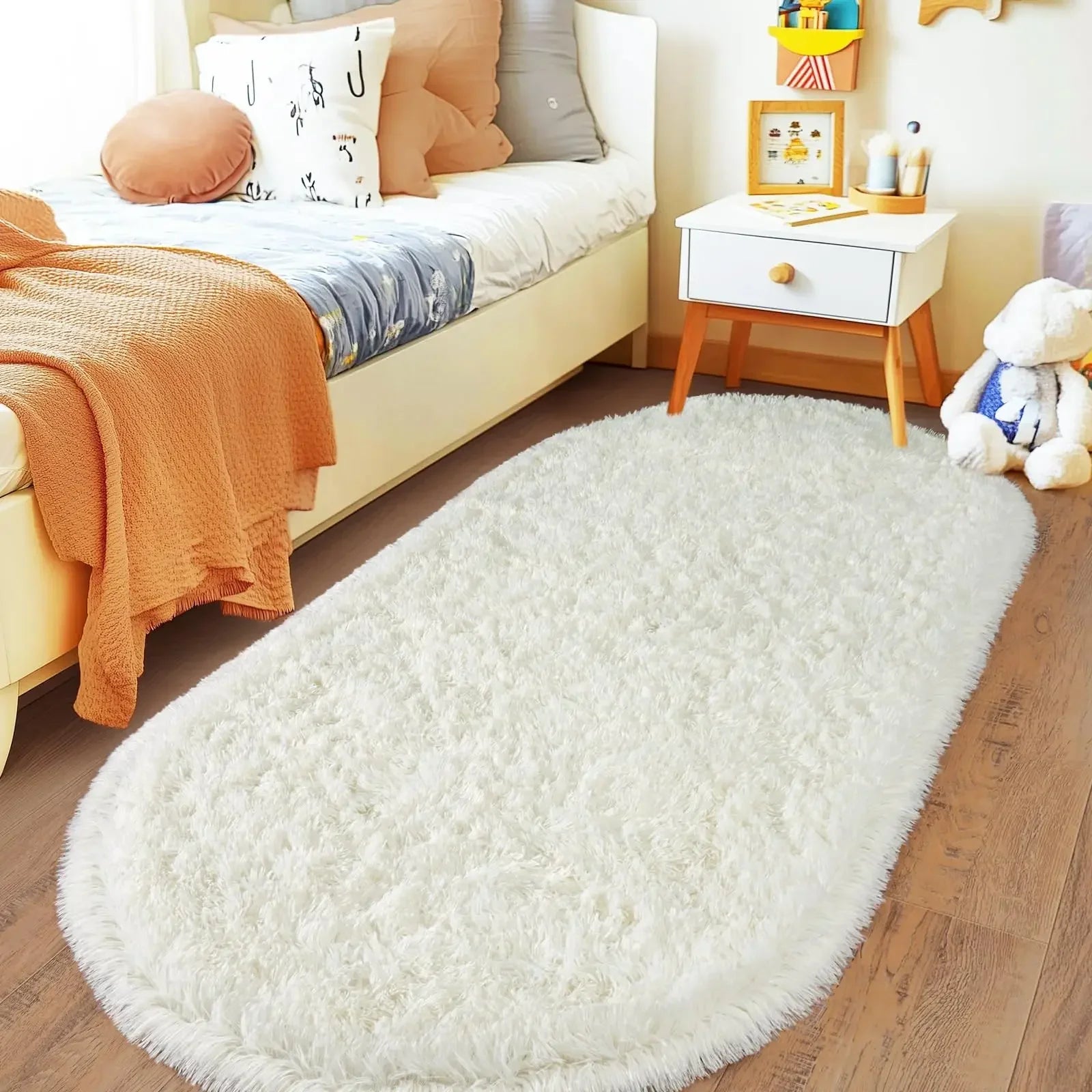 VIKAMA Solid Colour Oval Rug Soft, Warm and Non-Slip Entrance Hallway Doormat Bedroom Entrance Rug Bedside Carpet Home Decor