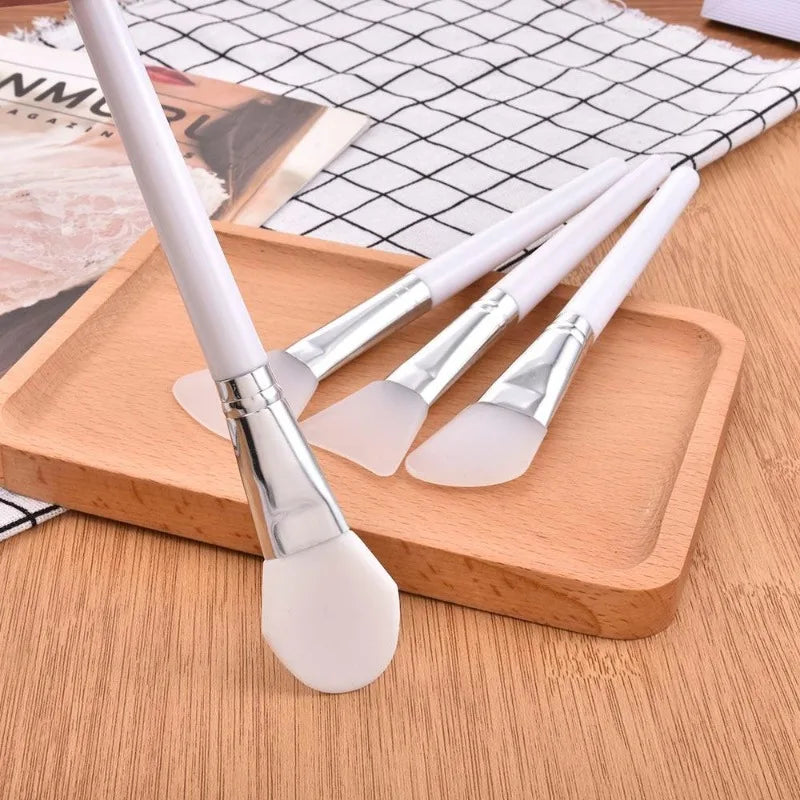 4-Piece Silicone Facial Mask Brush Set – Professional Mud & Cream Applicators