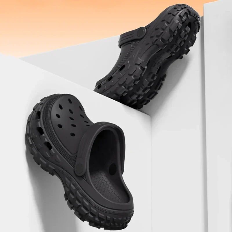Women's Non-Slip Beach Sandals — Cushioned Clog Sole Comfortable Fashion Slip-On
