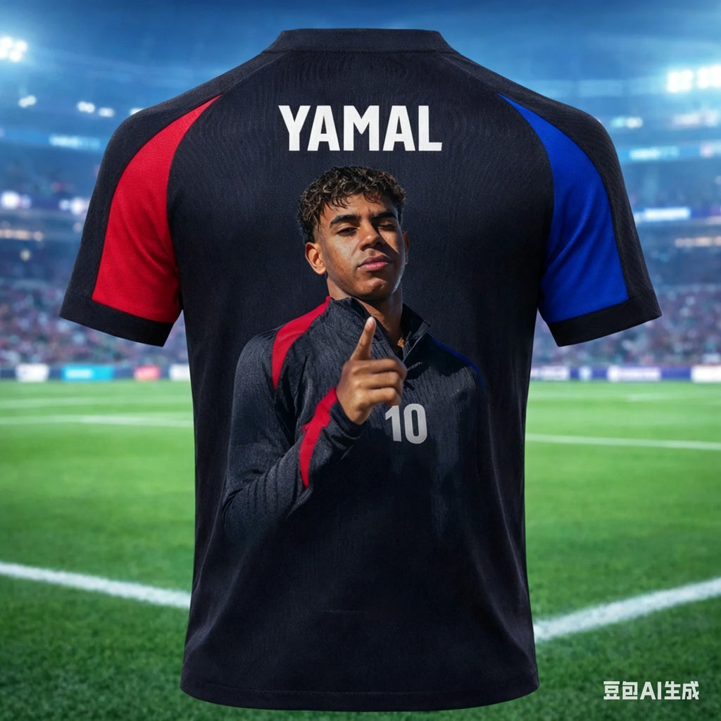 Lamine Yamal #10 Barcelona Soccer Fan T-Shirt — Short Sleeve Streetwear Tee