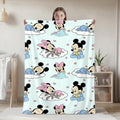 Minnie Mouse Throw Blanket – Cute Soft Flannel for Bed, Sofa, Camping & Travel, Gift