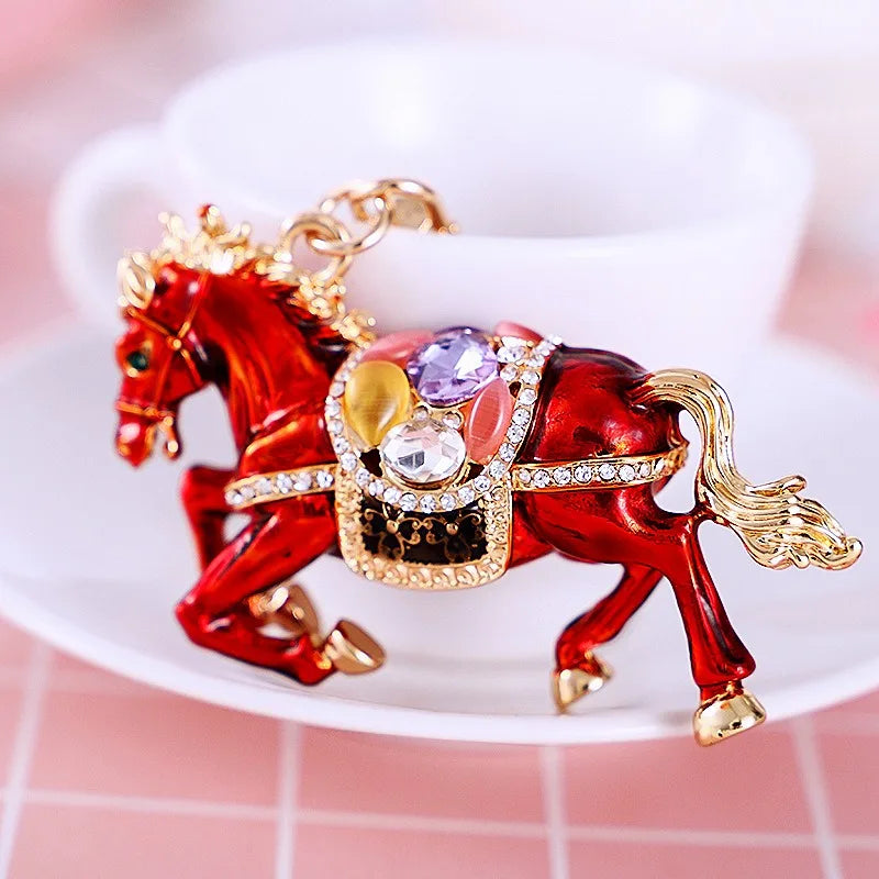 Cute Metal Horse Keychain – Zinc Alloy Bag Pendant Key Ring Gift for Women & Men