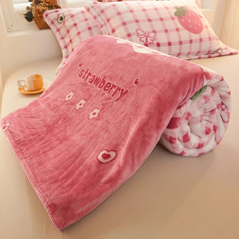 Strawberry Flannel Blanket – Soft Fuzzy Fleece Plush Throw for Girls, Bed, Sofa & Nap