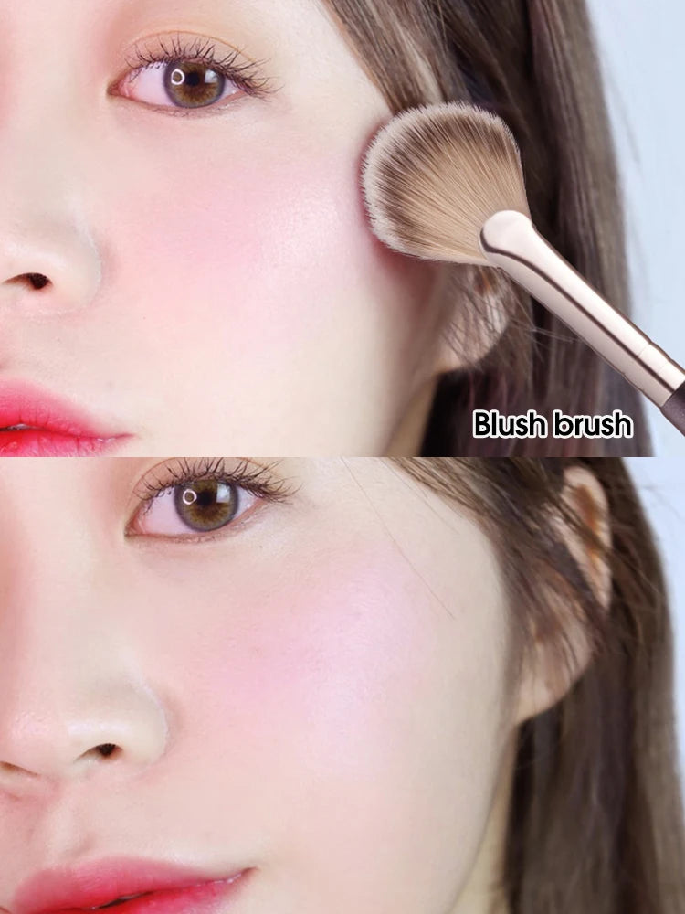 Soft Powder Blush & Highlighter Makeup Brush
