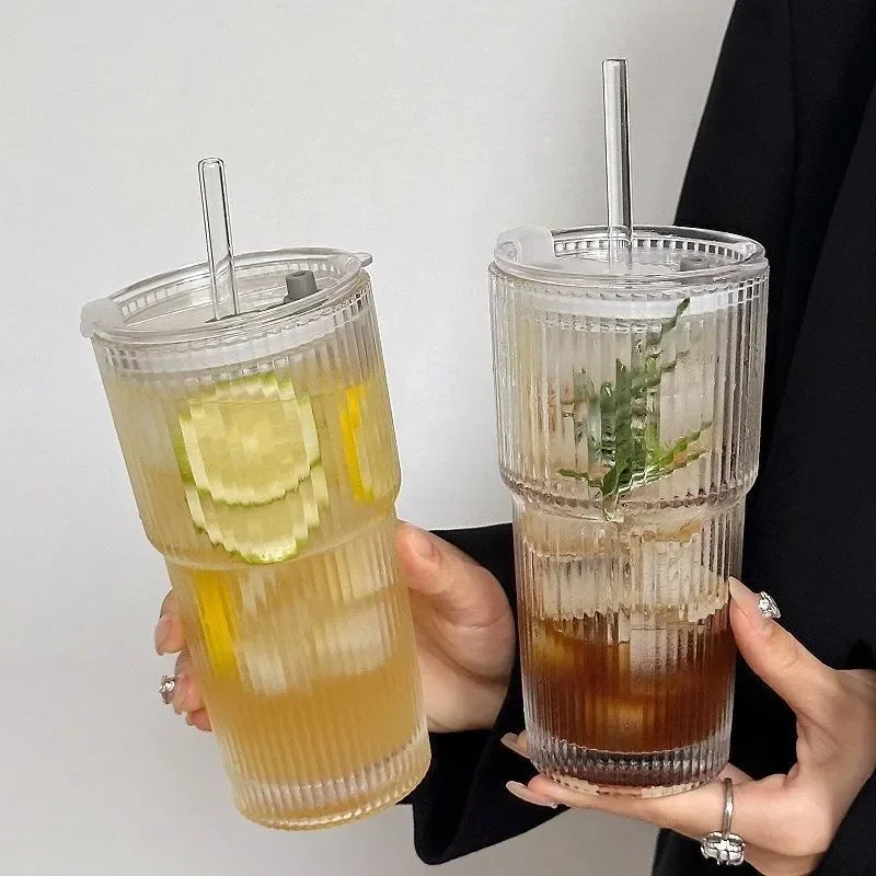 600ml Striped Borosilicate Glass Cup with Lid & Straw – Clear Iced Coffee & Smoothie Glass, CE Certified