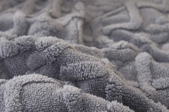 Thick Fleece Bed Blanket – Faux Lamb Plush Comfort