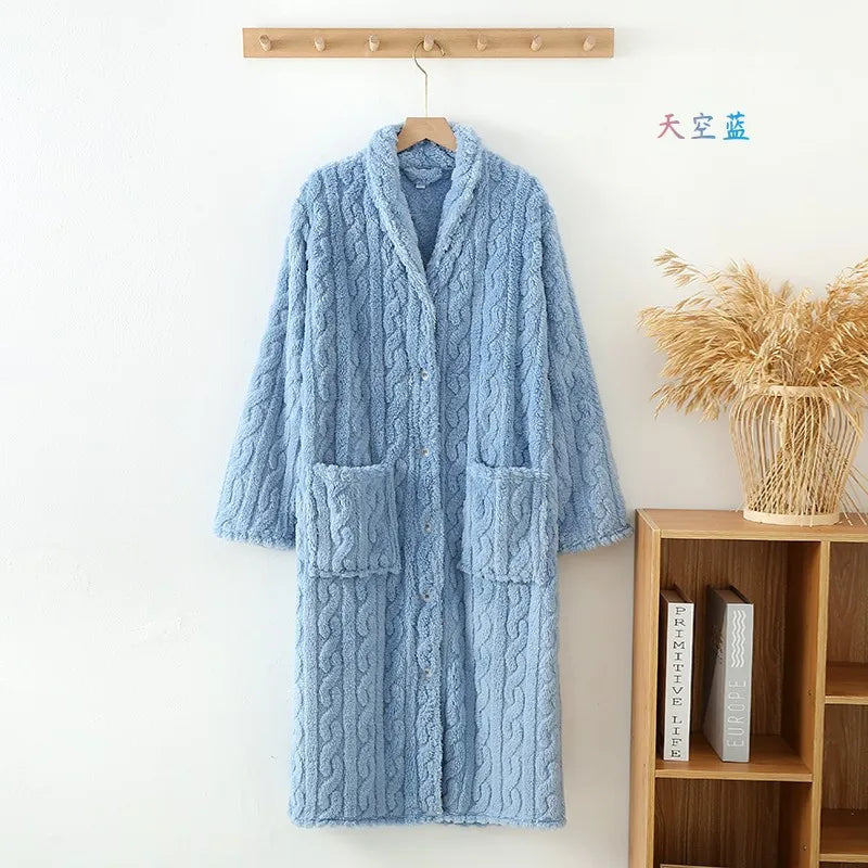 Women's Warm Flannel Bathrobe | Soft Long-Sleeve Fleece Dressing Gown