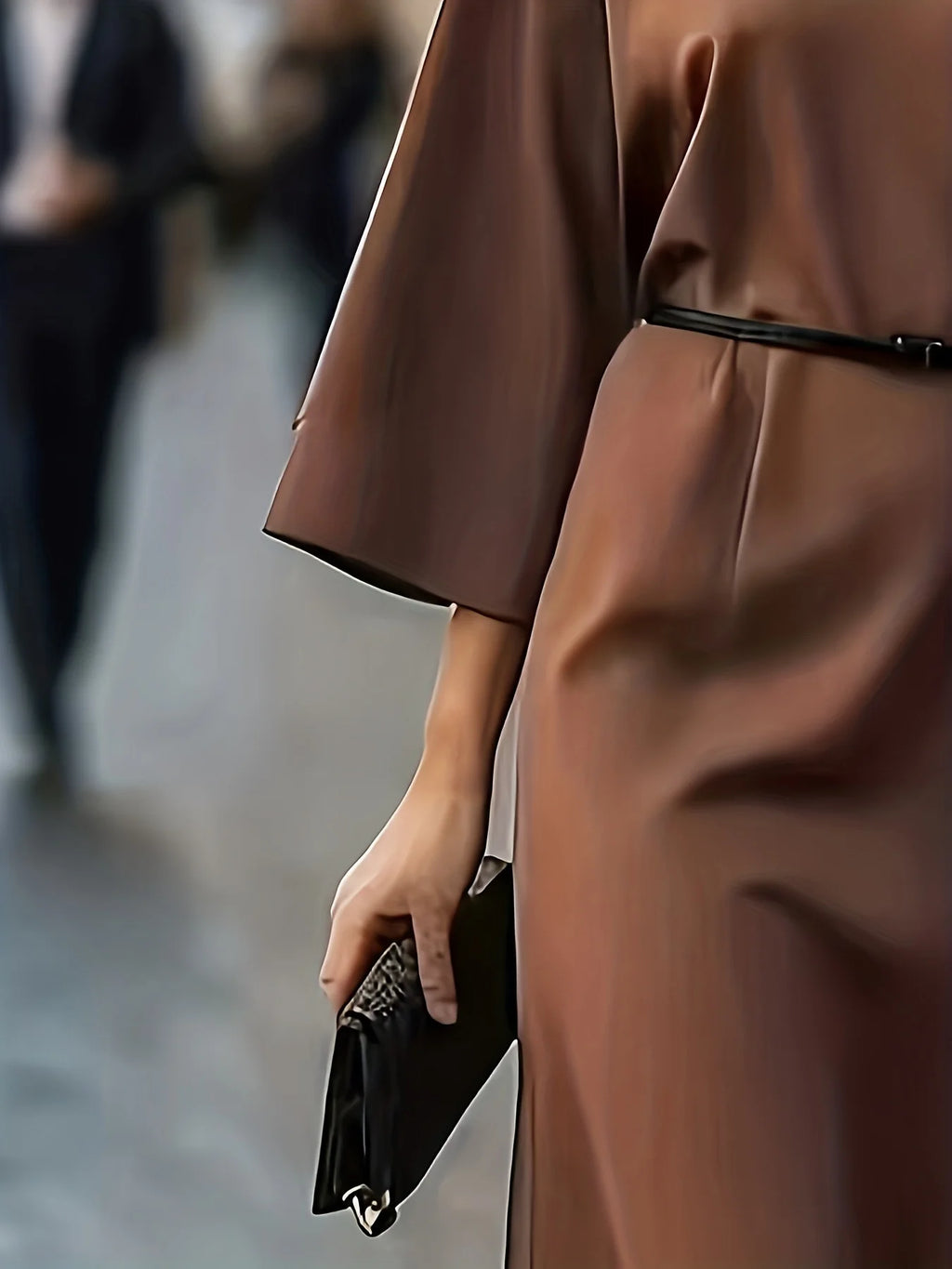Elegant formal and casual long dresses for women (spring/autumn/summer), with a complimentary belt, made of non-see-through fabr