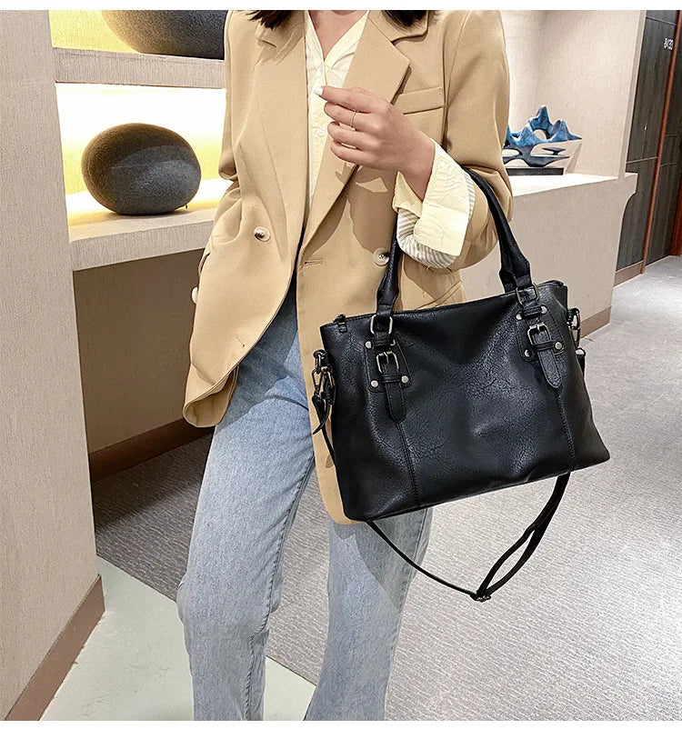 Vintage Patent Leather Pillow Shoulder Bag – Luxury Hobo Crossbody Handbag for Women