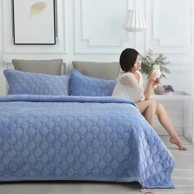 Flannel Geometric Bedspread – Super Soft Quilted Flat Sheet Blanket Cover, Twin to King