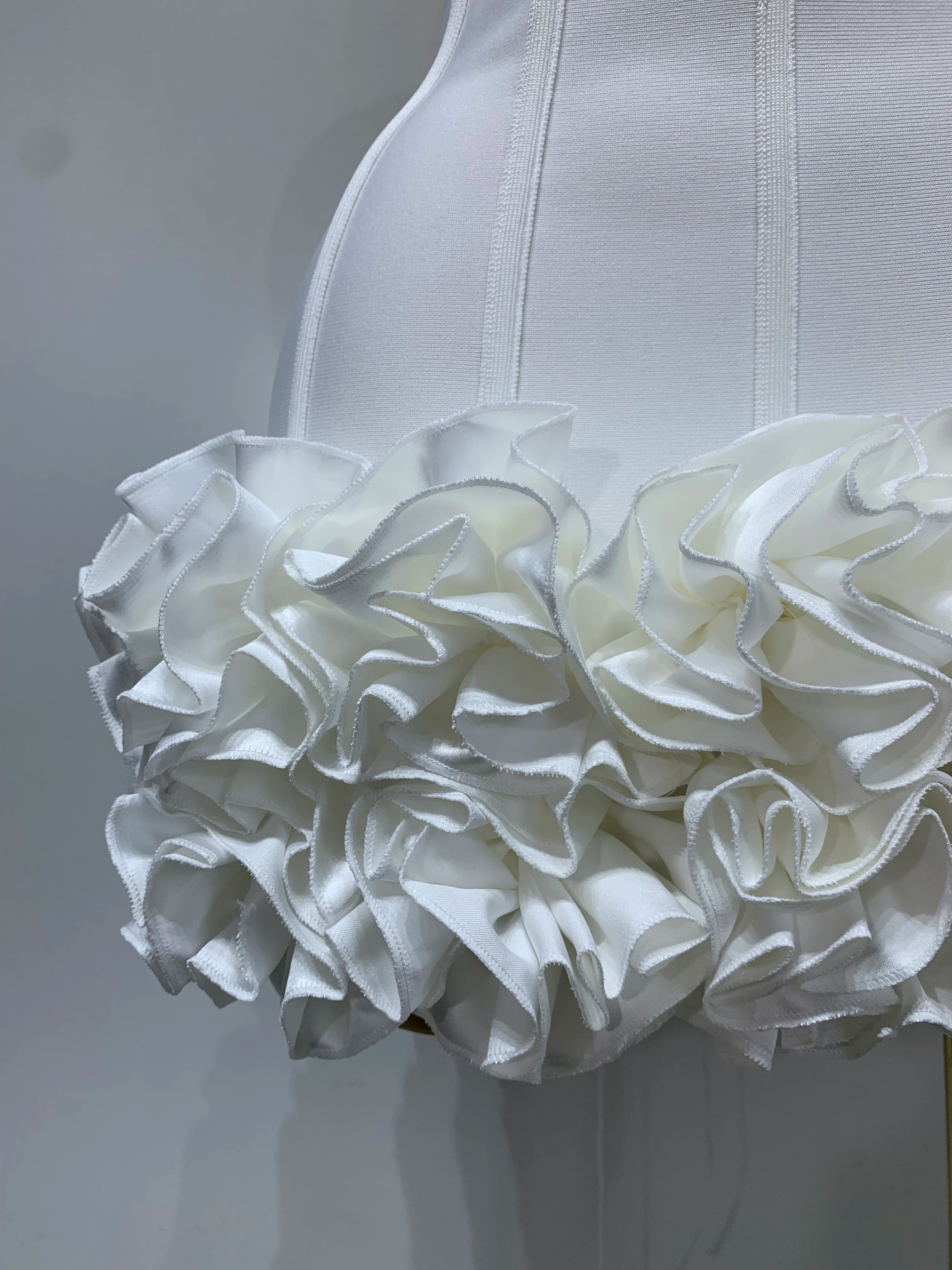 Flower Embellished Strapless Bandage Mini Dress — Backless Bodycon Celebrity Party Dress